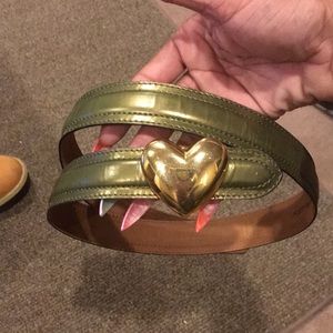 Moschino belt ❤️ ****AUTHENTIC*****  Nothing fake!